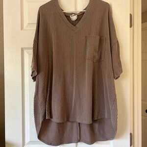 ARULA Taupe Ribbed V-Neck Tunic